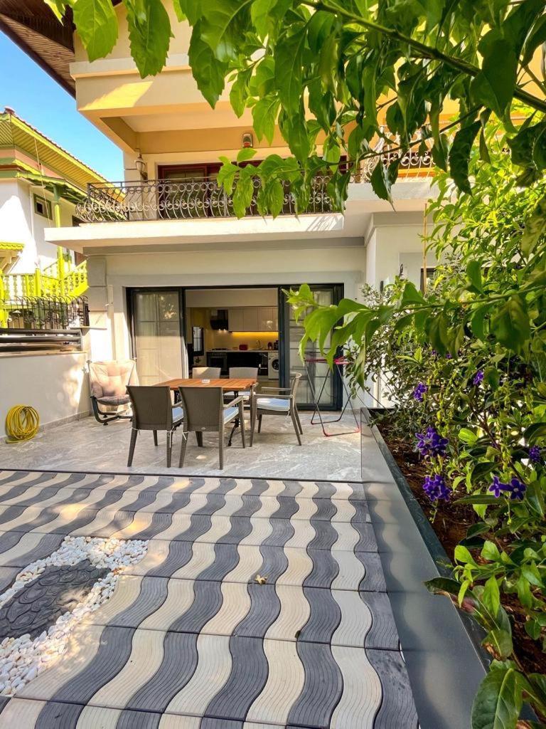 Ida Hotel Marmaris Esterno foto